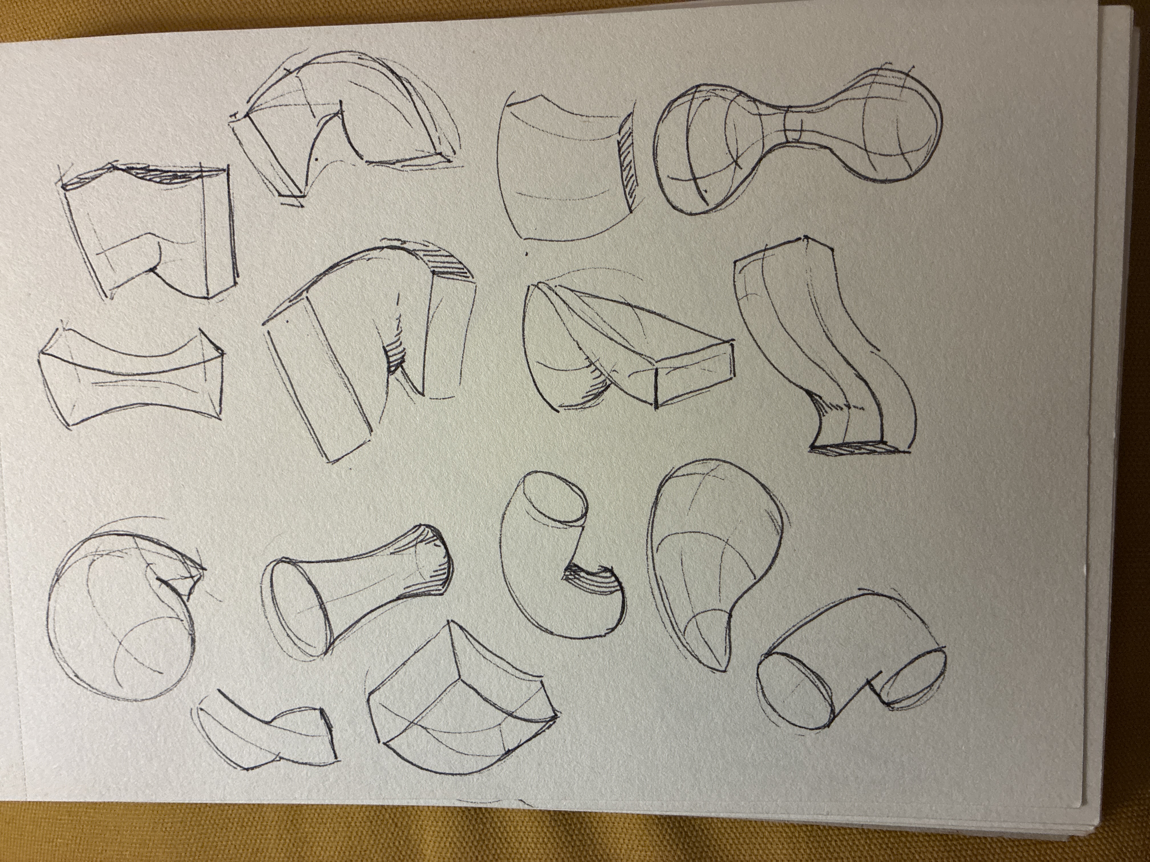 I'm trying to improve my form manipulation , and I'm having trouble depicting bendng and squashed forms .
